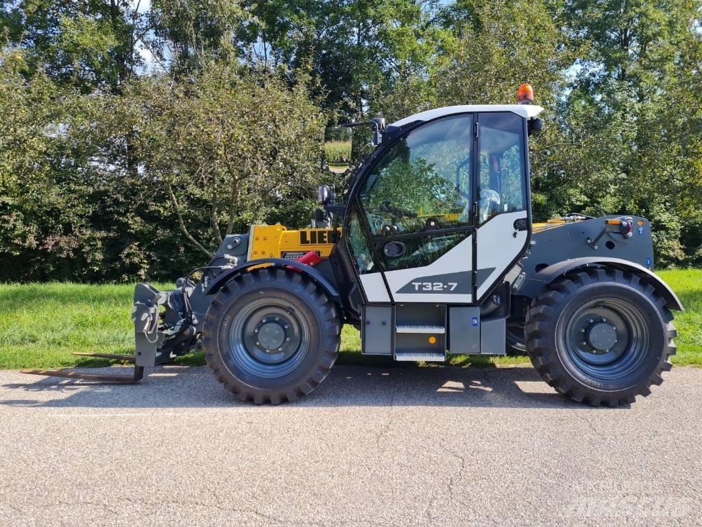 Liebherr T 32-7 Teleskopski viličarji
