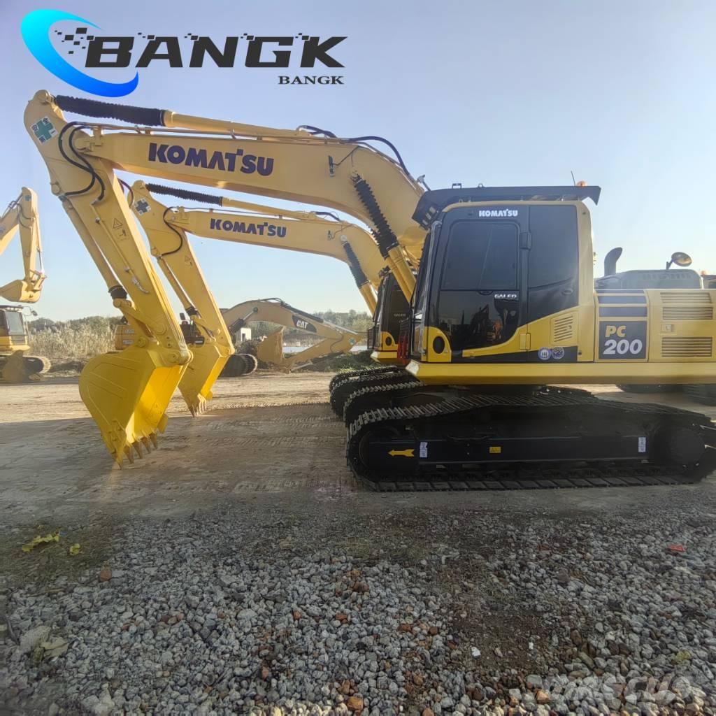 Komatsu PC 200 Bagri goseničarji