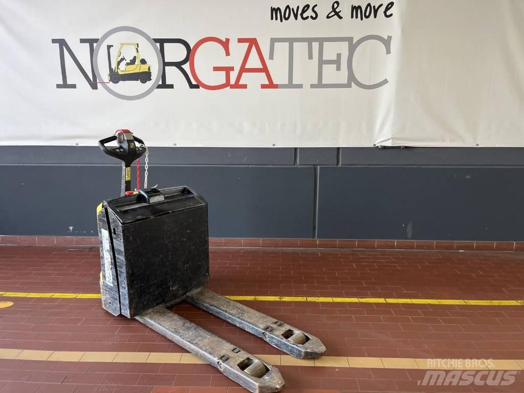 Hyster P1.8 Električni nizko dvižni viličar