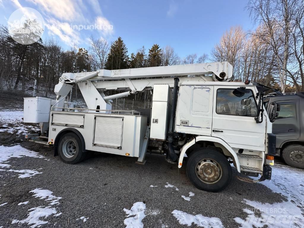 Scania P 92 M Tovornjaki z žerjavom