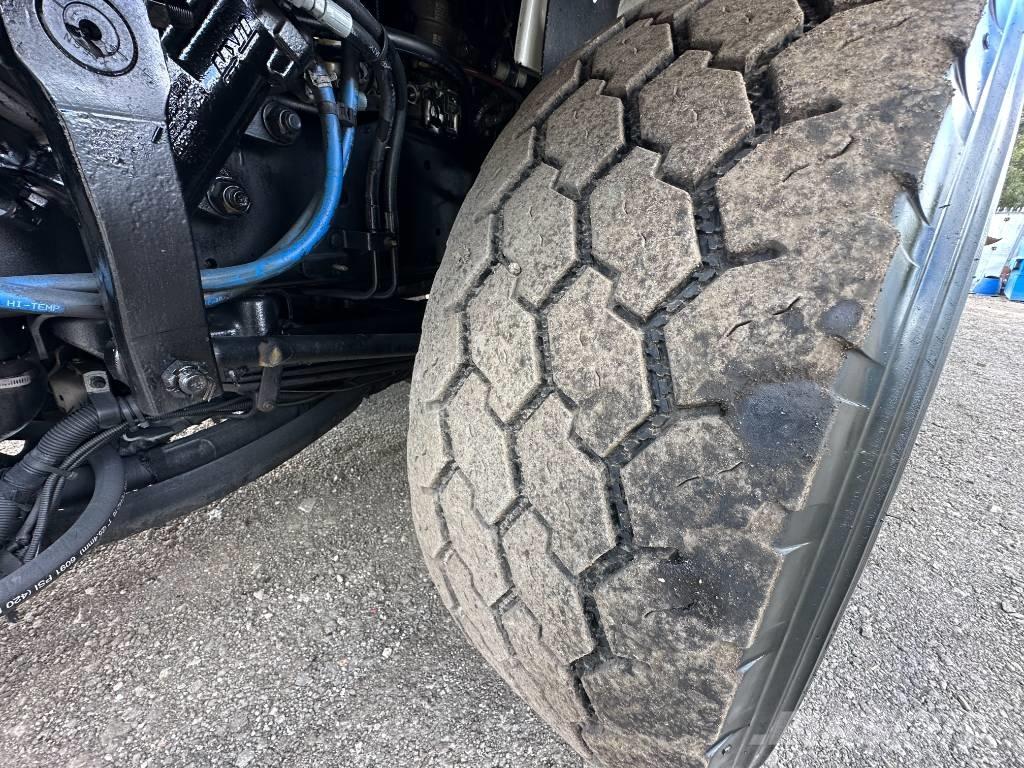 Freightliner M2 Vakuumski tovornjaki