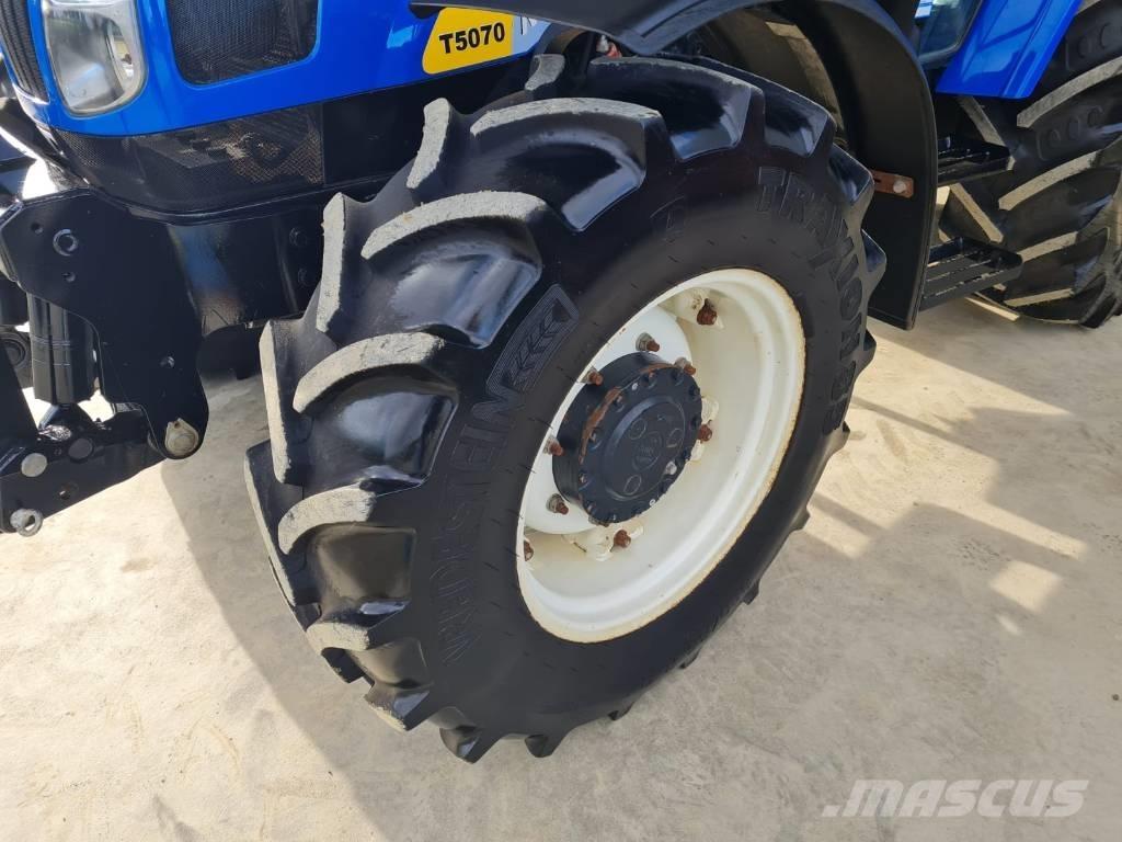 New Holland T 5070 Traktorji