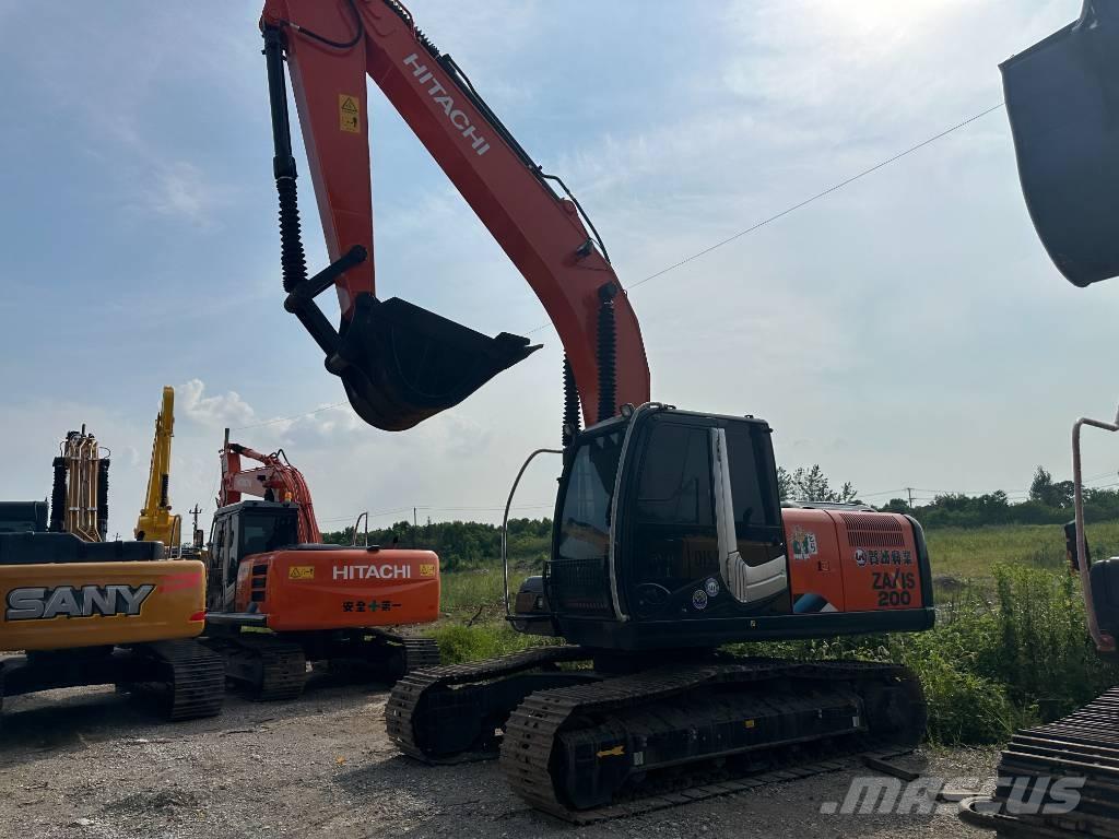 Hitachi ZX200 Bagri goseničarji
