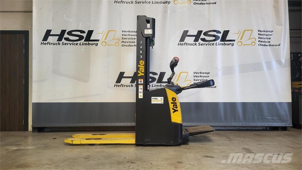 Yale MS12X Samopogonski ročni viličarji