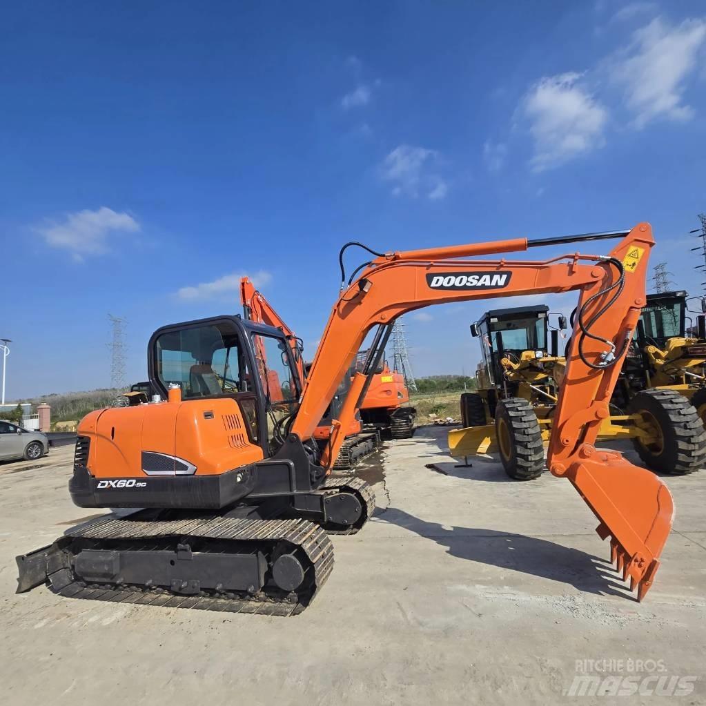 Doosan DX 60-9C Mini bagri <7t