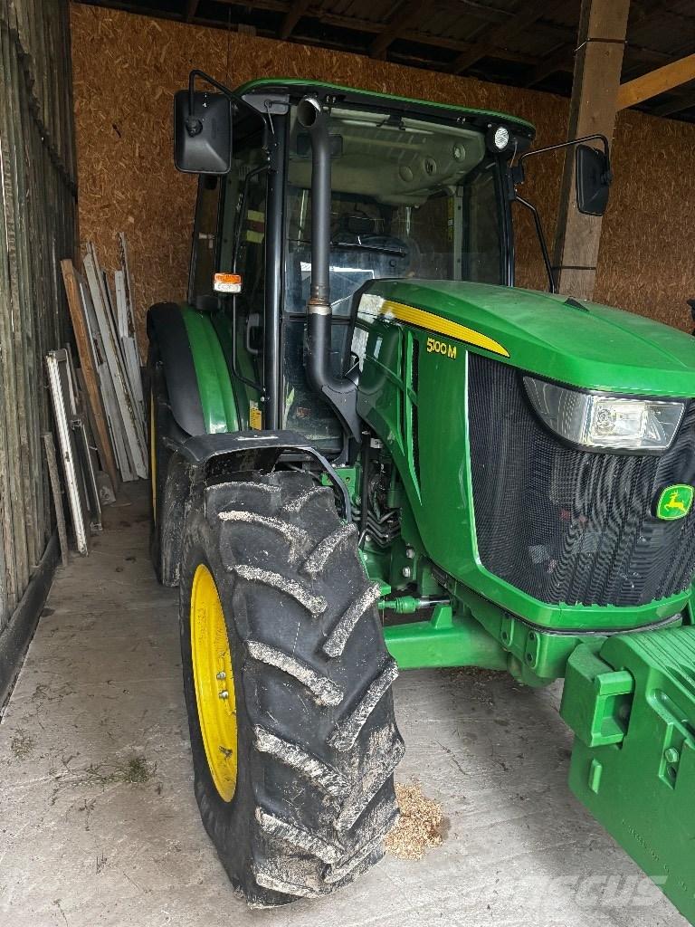 John Deere 5100 M Traktorji