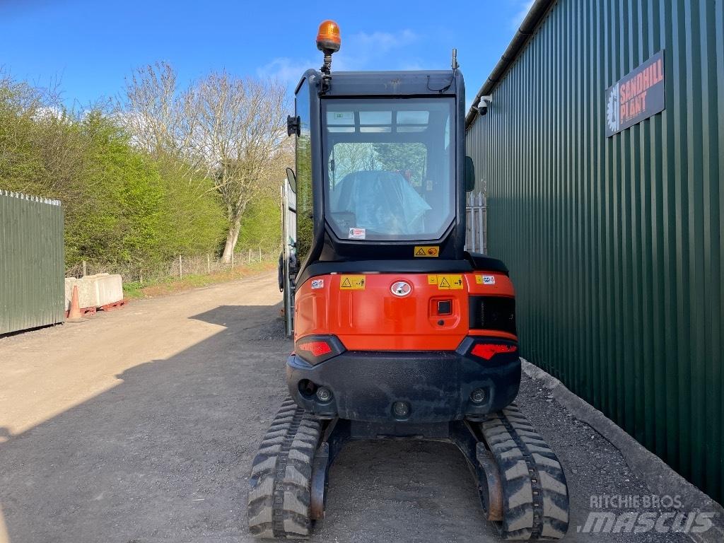 Kubota U 27-4 Mini bagri <7t