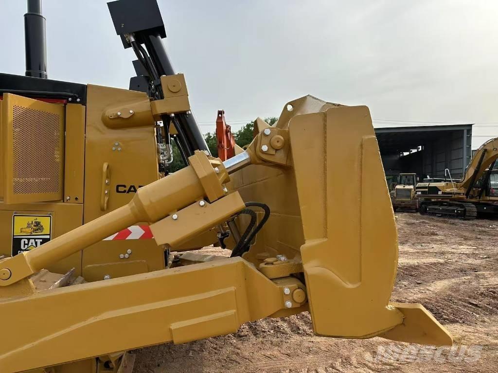 CAT D8R Buldožerji goseničarji