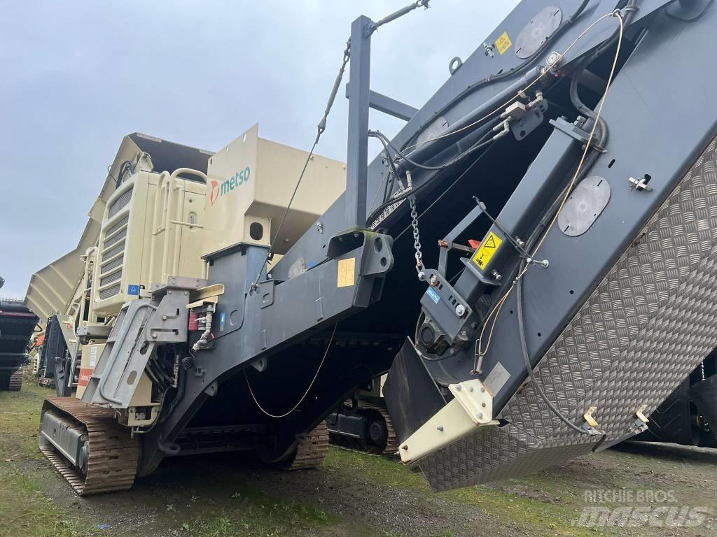 Metso LT 300 HP Mobilni drobilniki