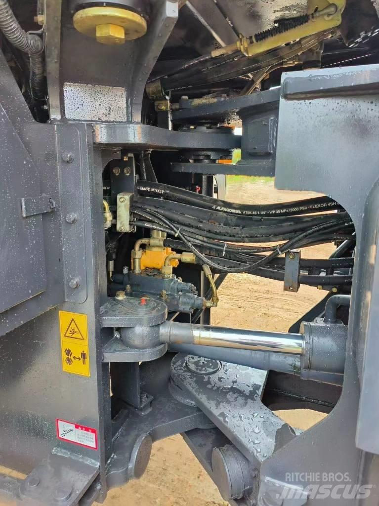 LiuGong CLG 856 H Kolesni nakladalci