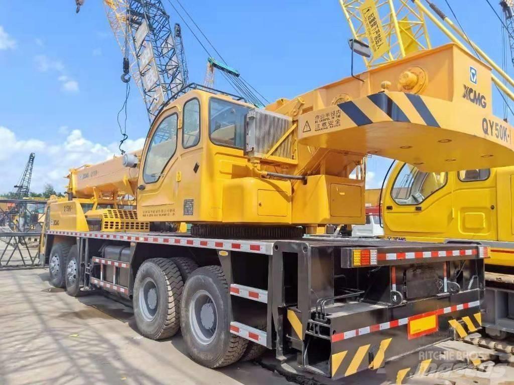 XCMG 50 Dvigala na gosenicah