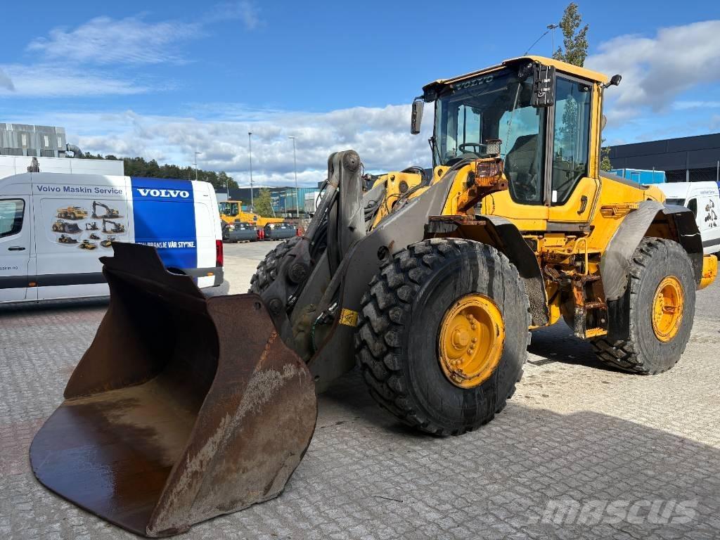 Volvo L110F Kolesni nakladalci
