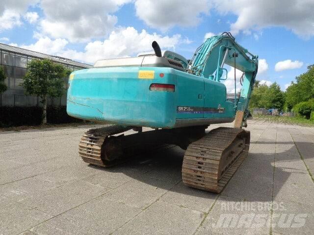 Kobelco SK250NLC Bagri goseničarji