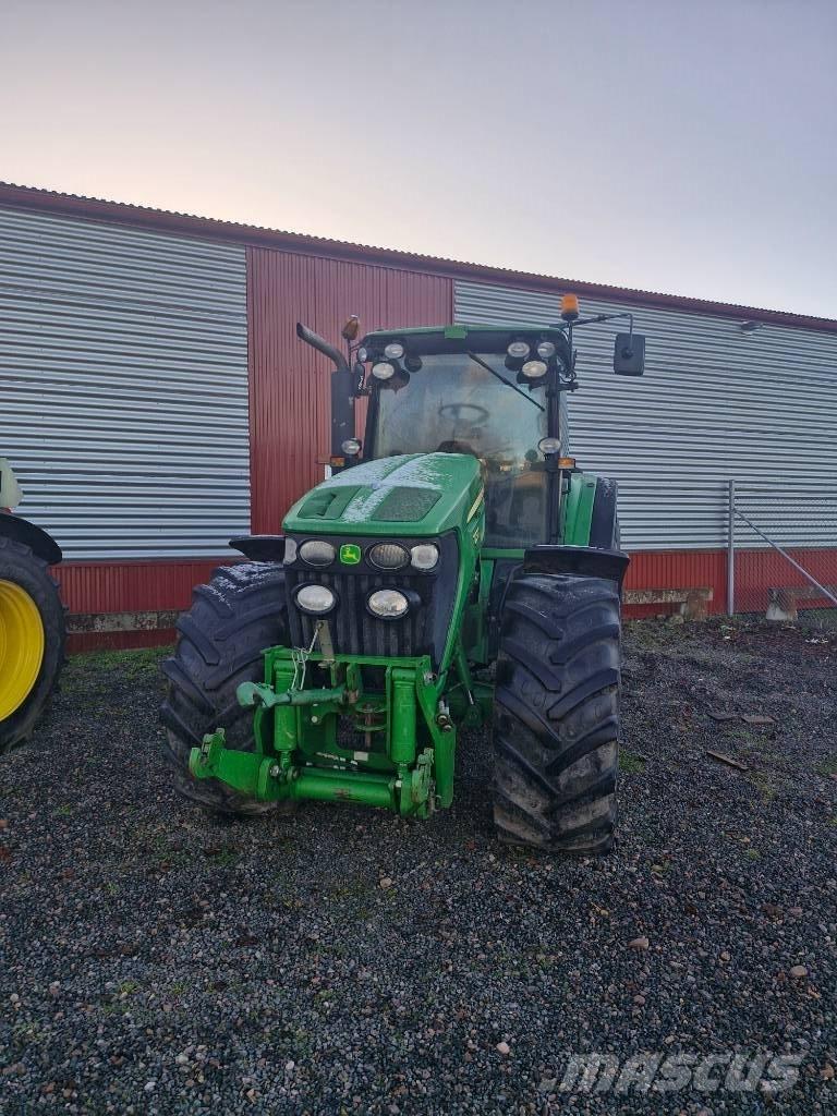 John Deere 7730 Traktorji