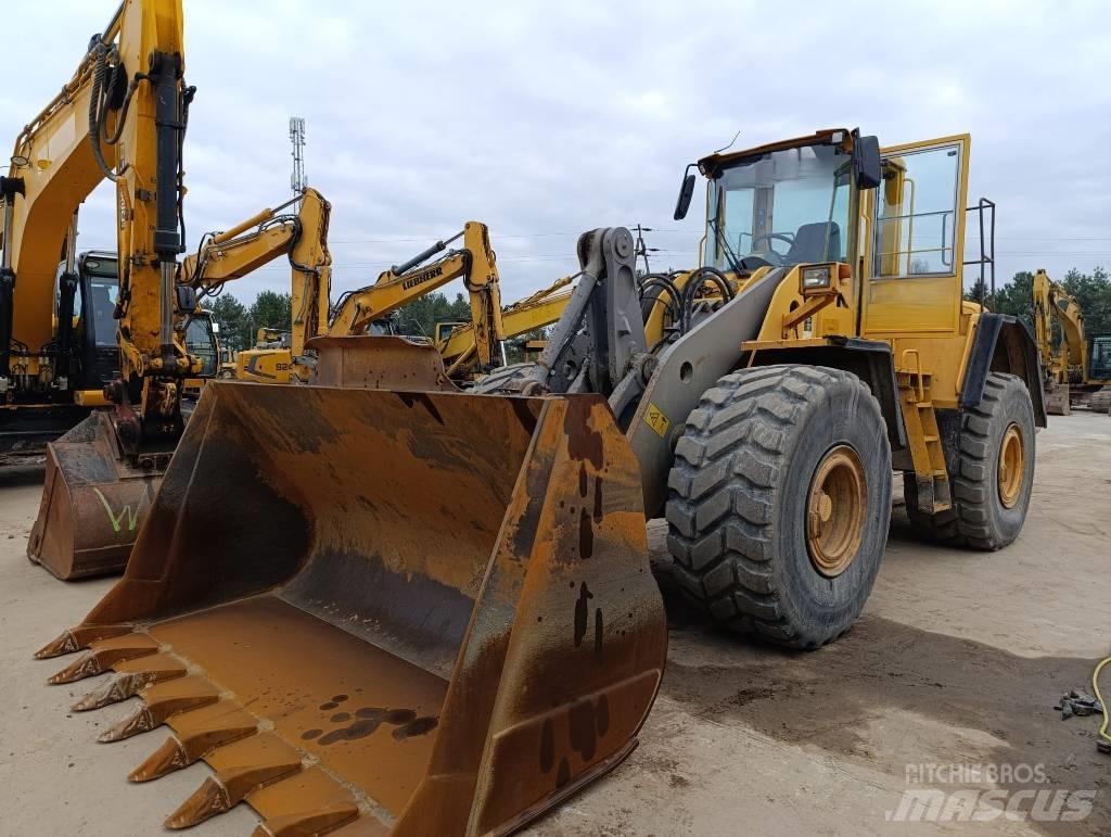 Volvo L 180 E Kolesni nakladalci