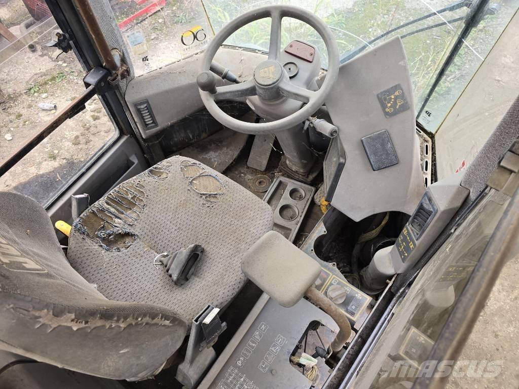 JCB 456 FOR PARTS Kolesni nakladalci