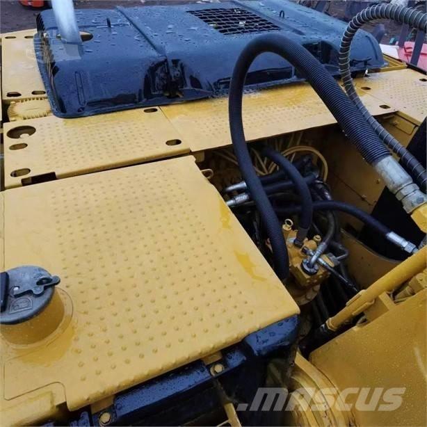 CAT 320D Bagri goseničarji