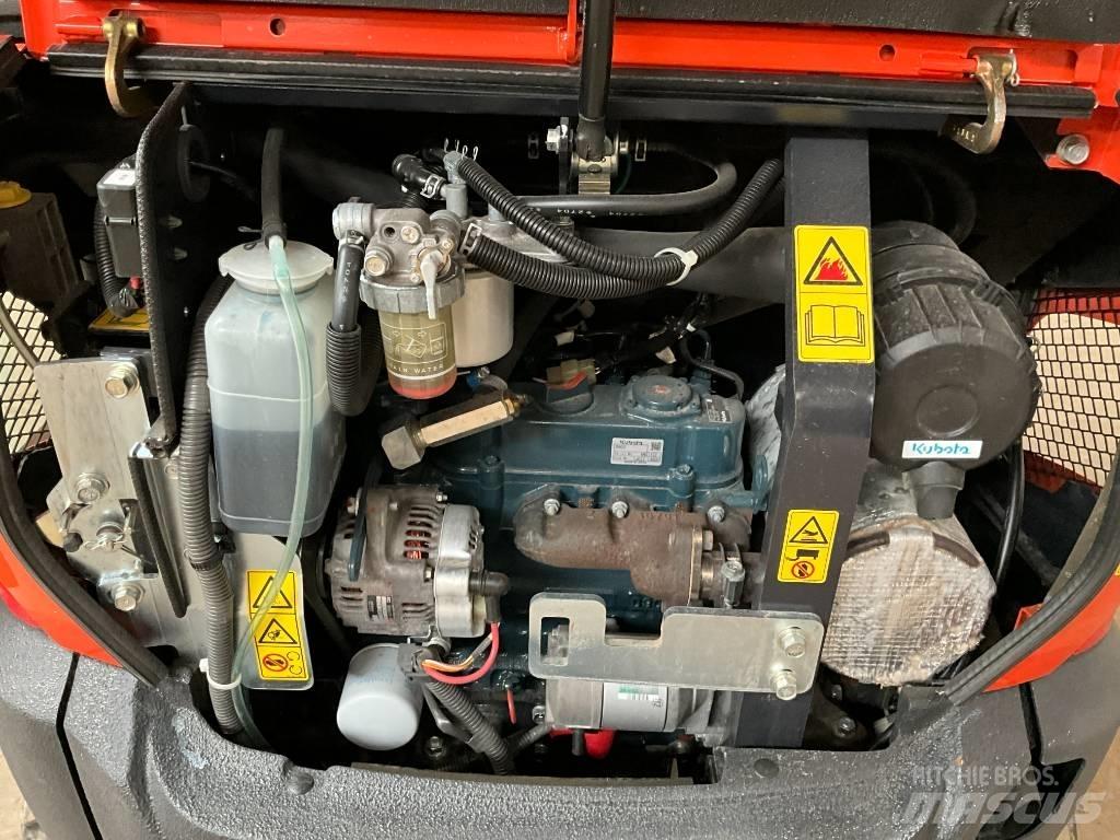 Kubota KX 019-4 Mini bagri <7t