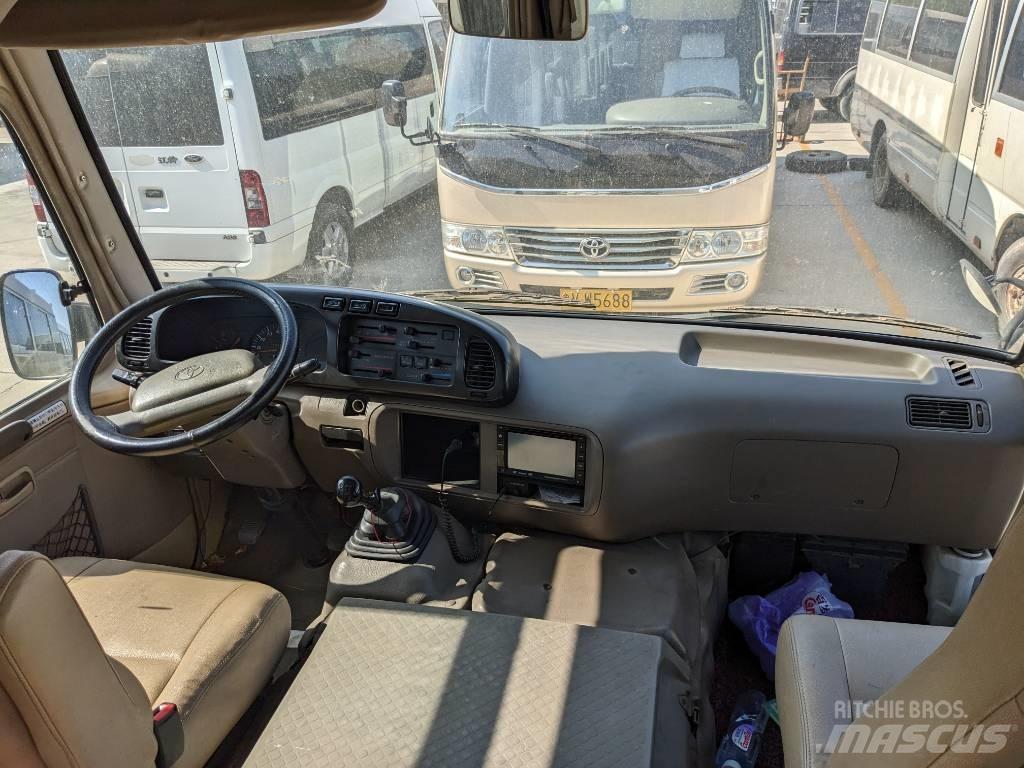 Toyota Coaster Bus Mini avtobusi