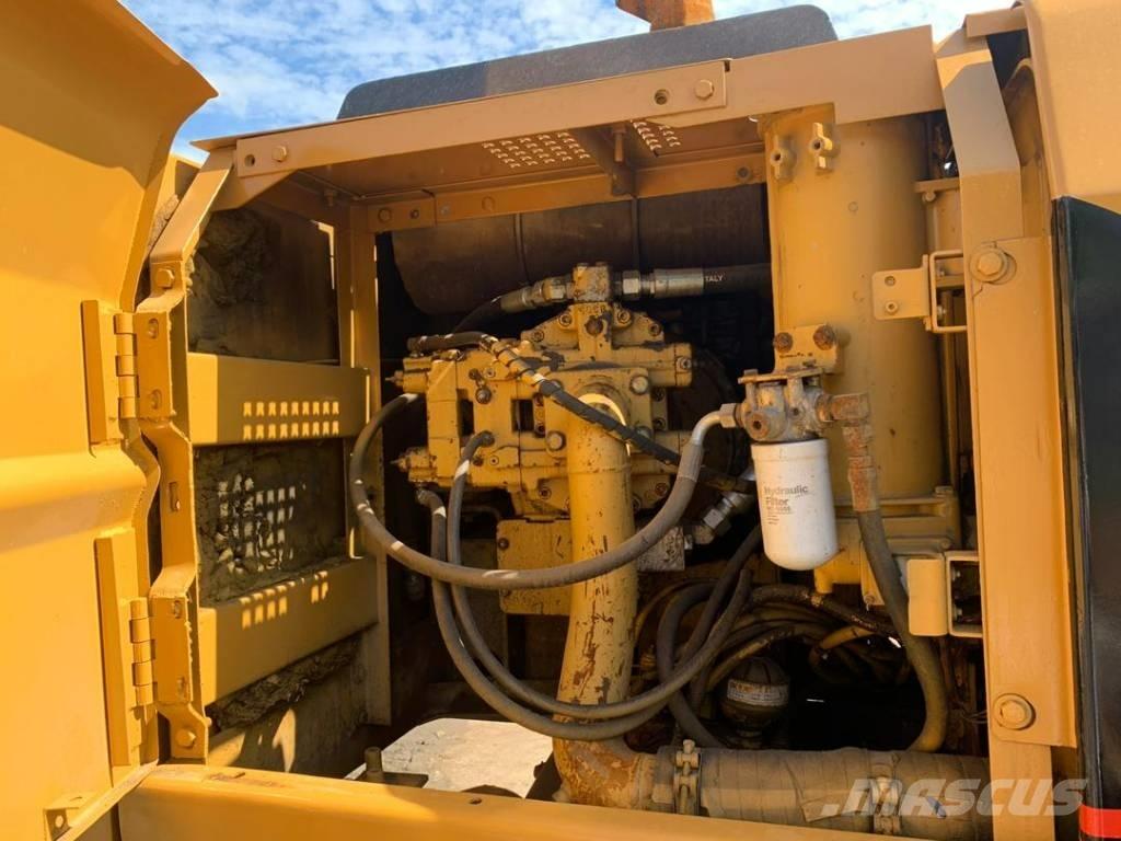CAT 320BL Bagri goseničarji
