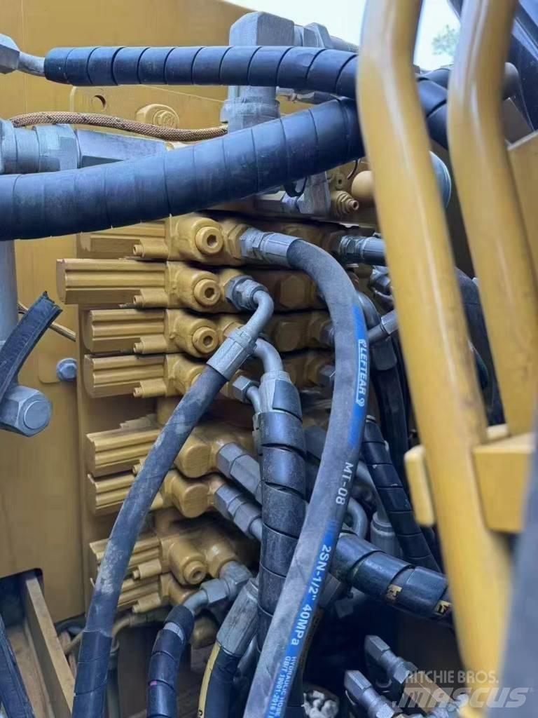 CAT 308E Bagri goseničarji