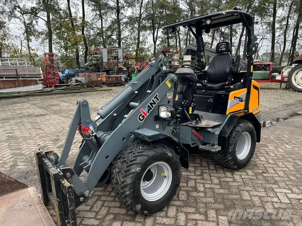 GiANT G 2500 HD Mini nakladalci