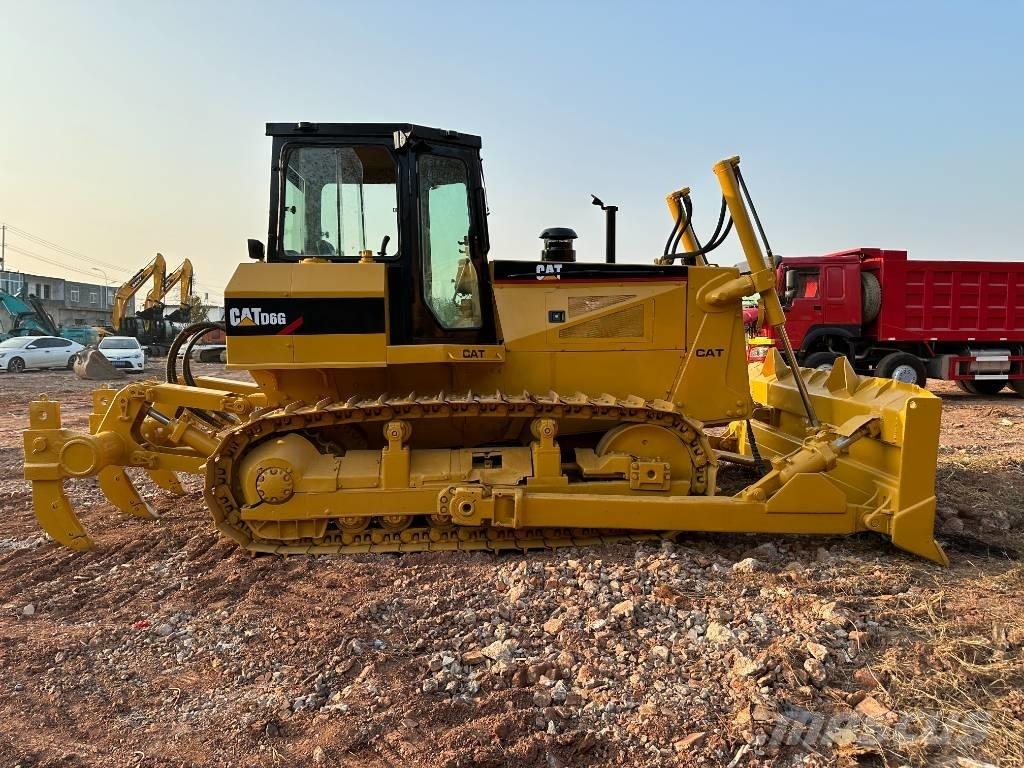 CAT D6G Buldožerji goseničarji