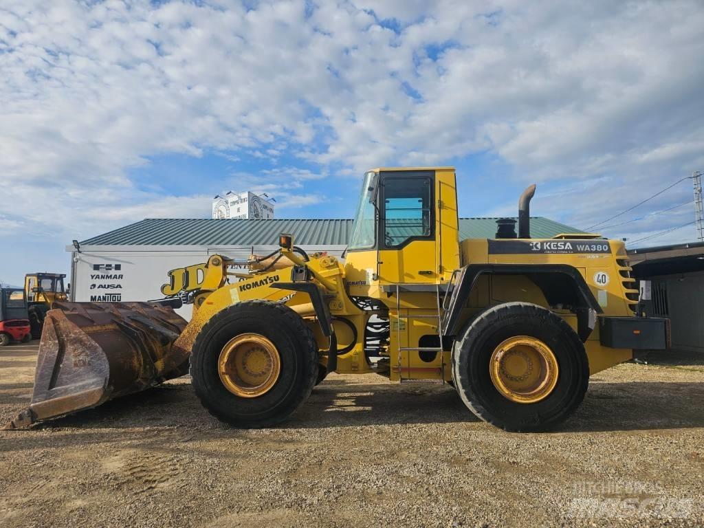 Komatsu WA 380-3H Kolesni nakladalci