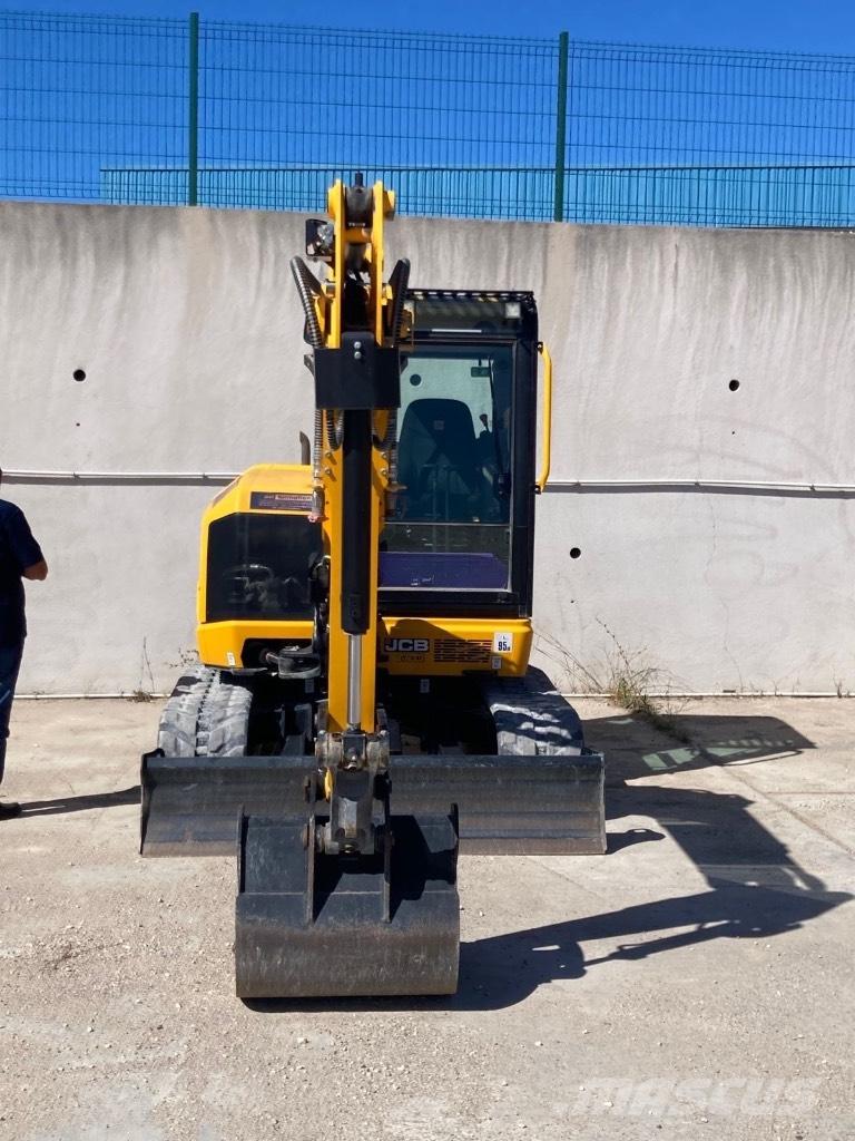 JCB 50 Z-2 Bagri goseničarji