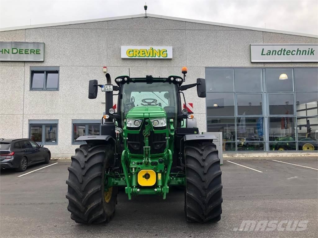 John Deere 6R215 Traktorji