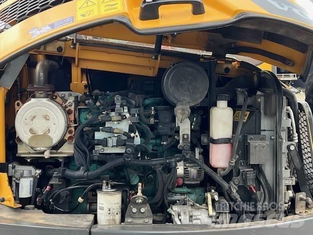 Volvo ECR 88 D Midi bagri 7t – 12t