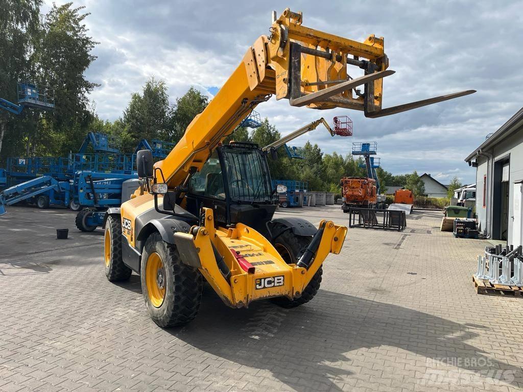JCB 540-140 Teleskopski viličarji