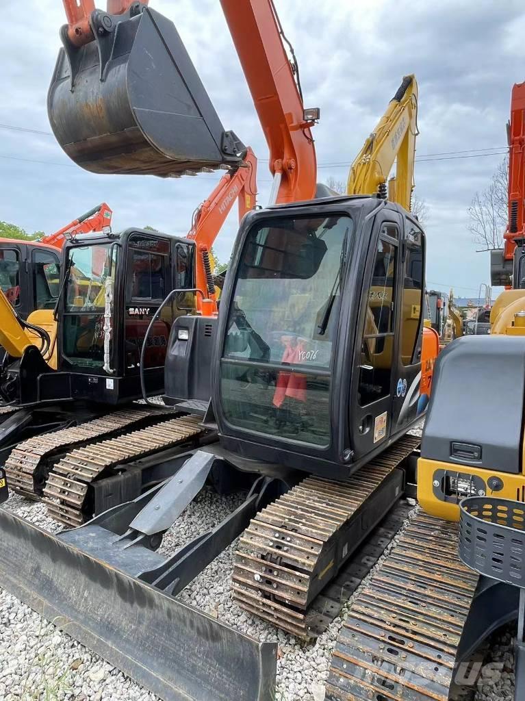 Hitachi ZX 70 Mini bagri <7t