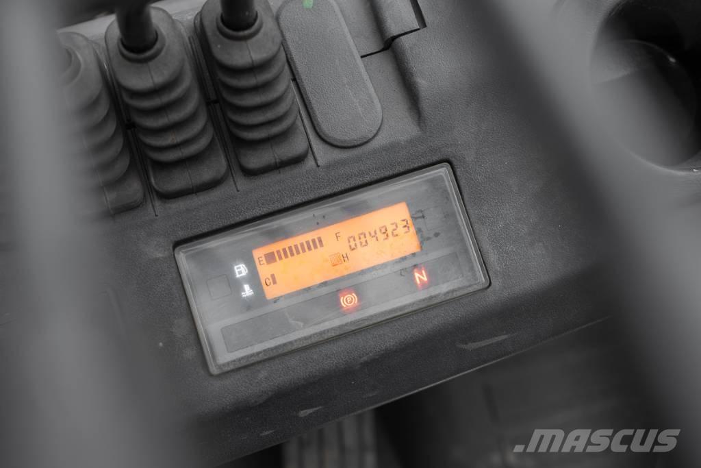 Manitou MI 30 D Dizelski viličarji