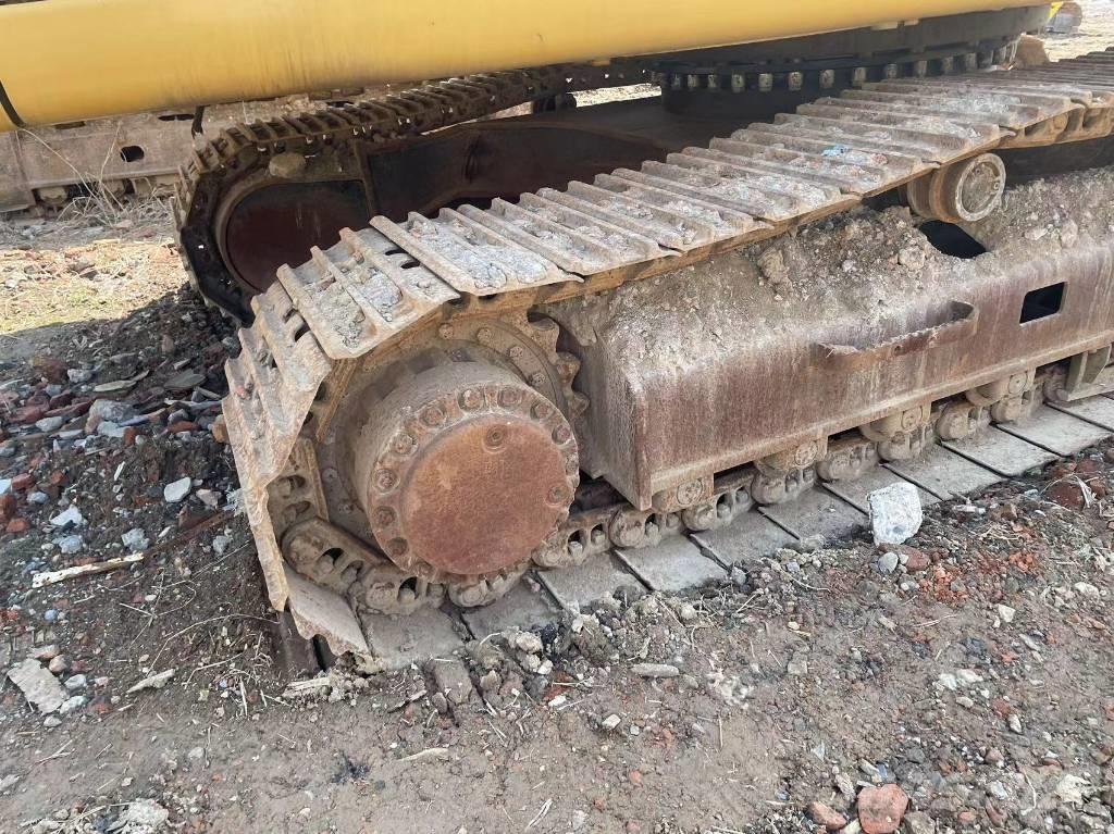 CAT 329d Dolgo sežni bagri