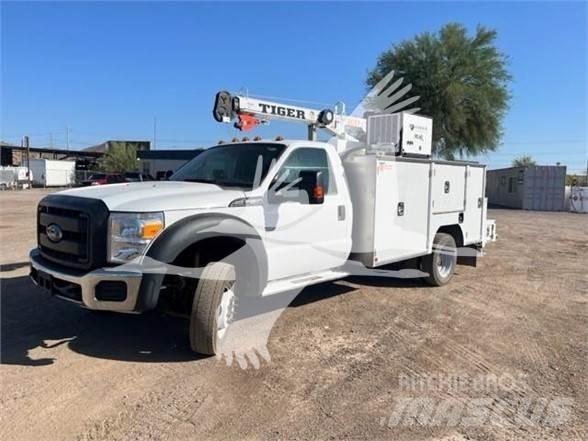 Ford F550 Drugo