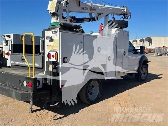 Ford F550 Drugo
