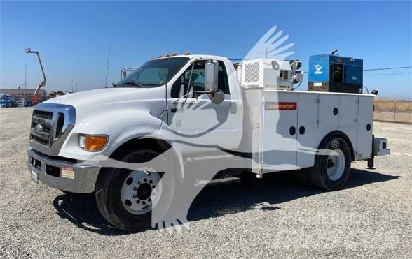 Ford F750 Drugo