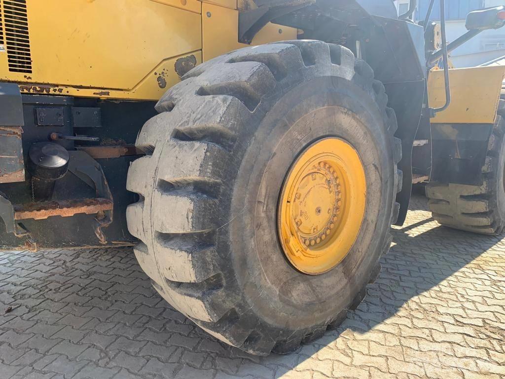 Komatsu WA 500-7 Kolesni nakladalci