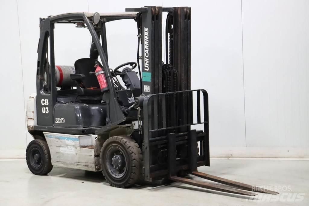 Nissan U1D2A20LQ Plinski viličarji