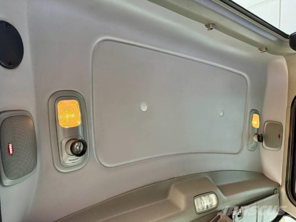 Peterbilt 389 Vlačilci