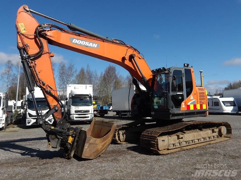 Doosan DX 235 LCR Bagri goseničarji