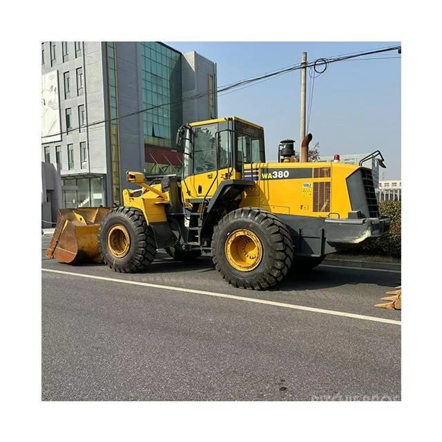 Komatsu 380-6 Kolesni nakladalci