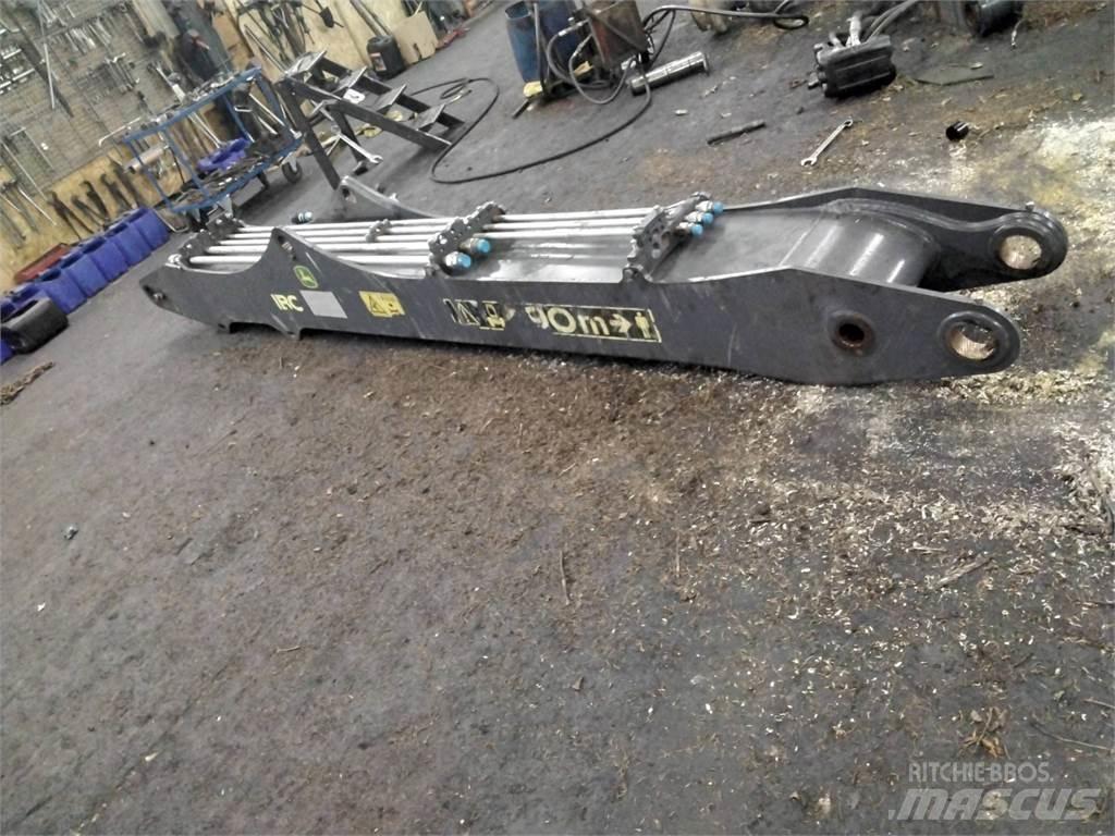 John Deere Ch9 Dvigala za gozdne kombajne