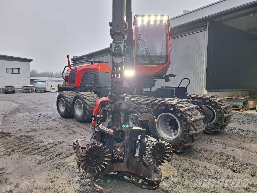 Komatsu 901 XC Harvesterji