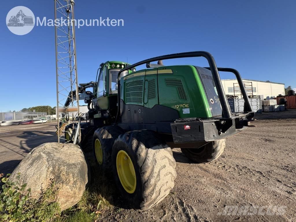 John Deere 1270 E Harvesterji