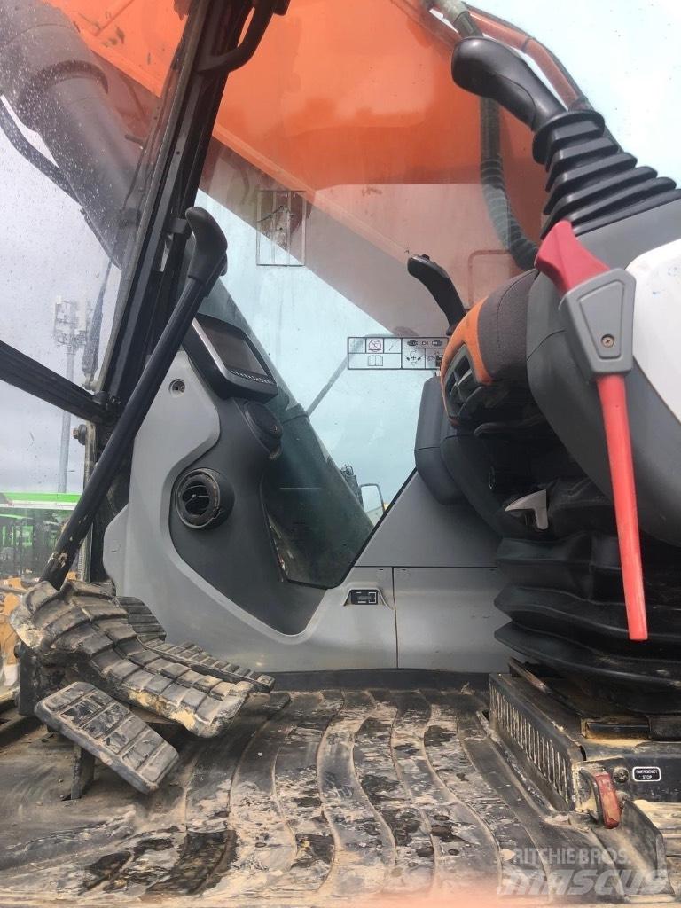 Doosan DX380LC-5 Bagri goseničarji