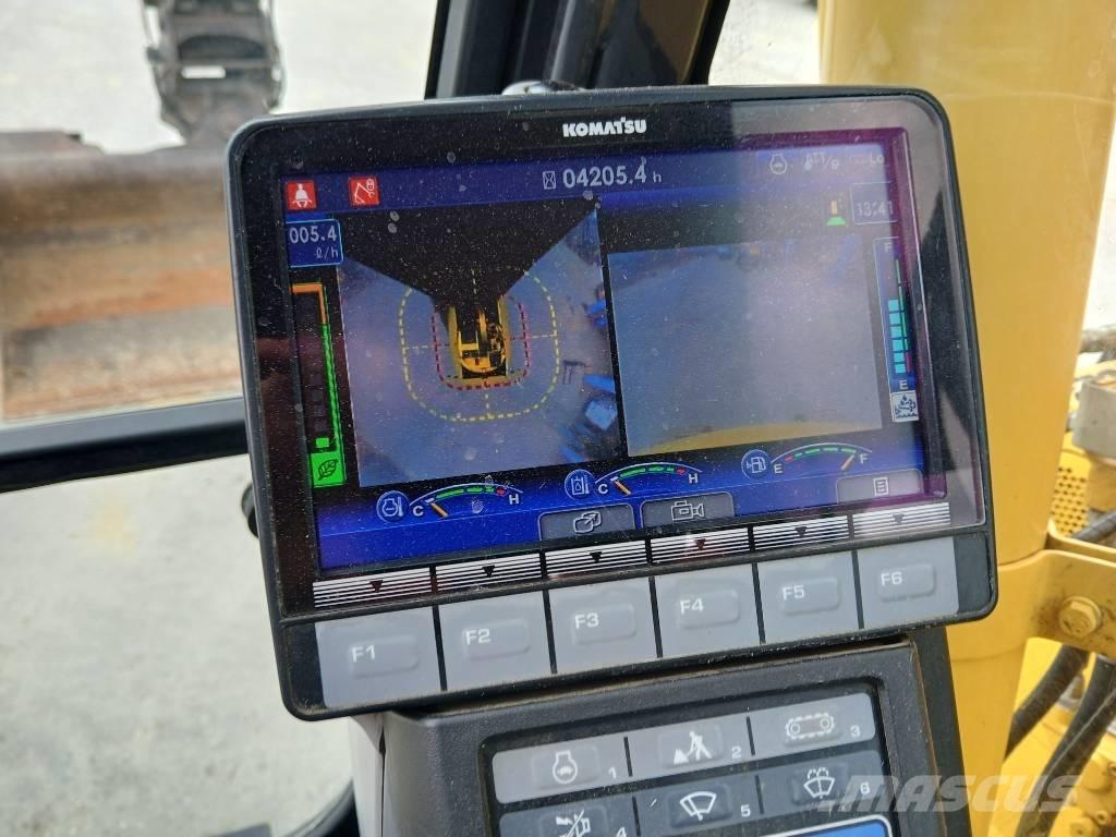 Komatsu PC 138 US-11 Bagri goseničarji