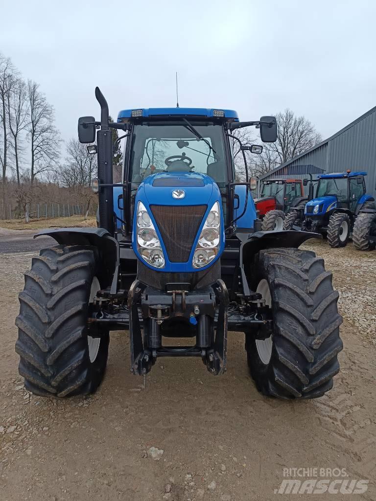 New Holland T7040 Traktorji