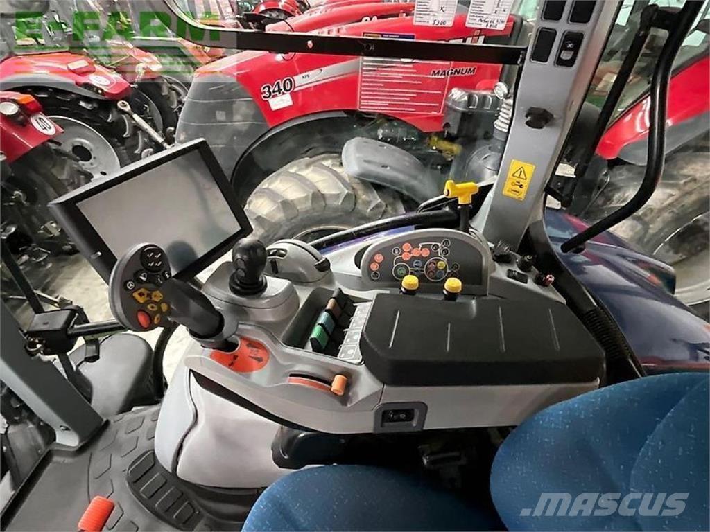 New Holland t7.210 Traktorji